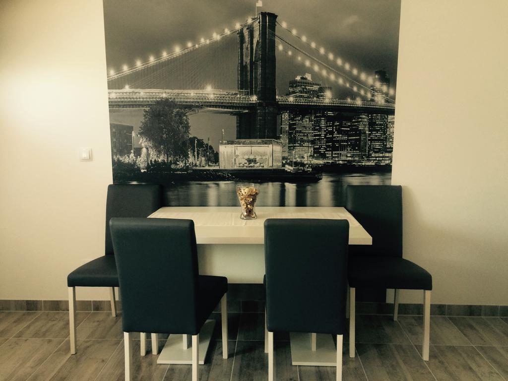 Apartments Antisa Baška Voda المظهر الخارجي الصورة